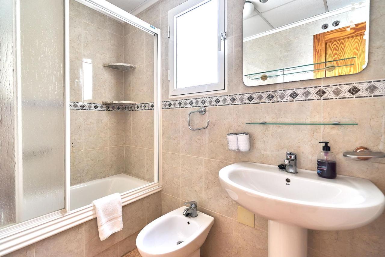 Espanhouse David 2 Bedroom Apartment Torrevieja With Pool Exterior foto